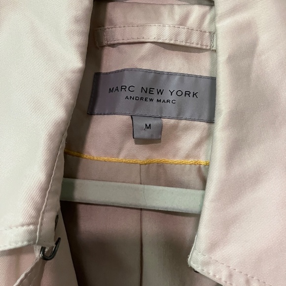 Ladies Trench Coat - Picture 2 of 3